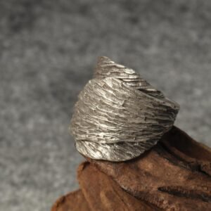 Retro Distressed Leaf Adjustable Open Ring