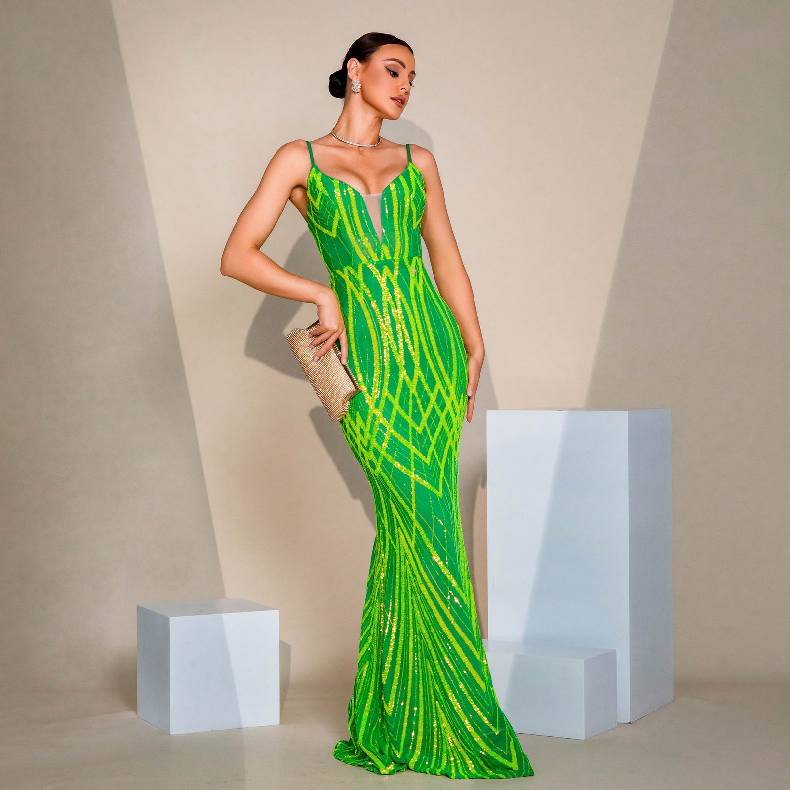 V-neck Strap Sequined Fishtail Evening Dress - Image 2