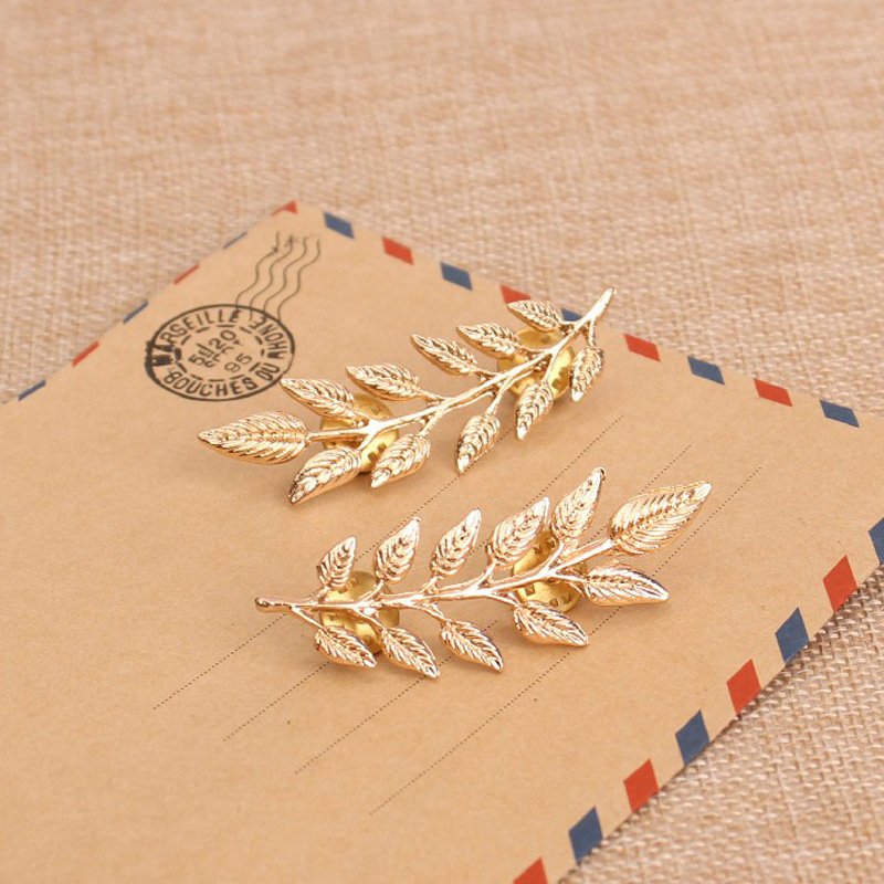 Elegance Leaf Shaped Brooch Personality Shirt Collar Pin Suit Collar Buckle Corsage - Image 2