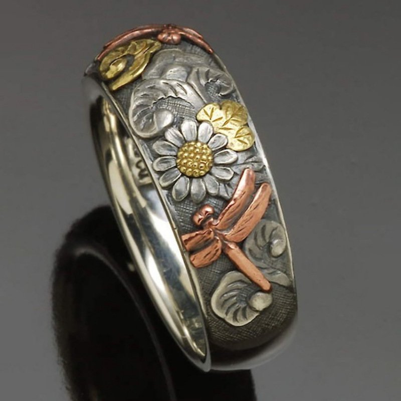 Retro Carved Sunflower And Dragonfly Ring - Image 6