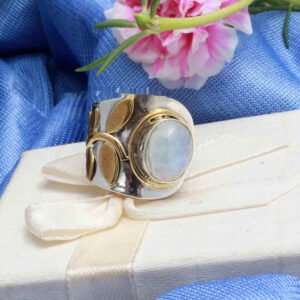 Womens 925 Sterling Silver Delicate Blue Fire Moonstone Gem