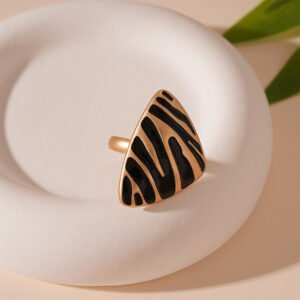 Metallic Geometric Open Ring - Affordable Luxury