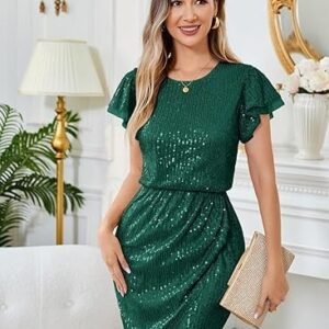 High-waisted Fashionable Sequin Dress With A Round Neckline