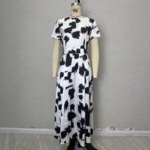 Modern Art-Style Black-and-White Abstract Print Dress
