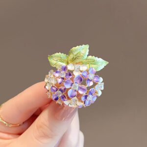 Fashion Purple Hydrangea Brooch Female High Sense