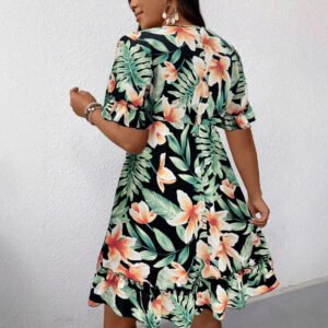 V-neck Floral-print Chic Resort-style Dress