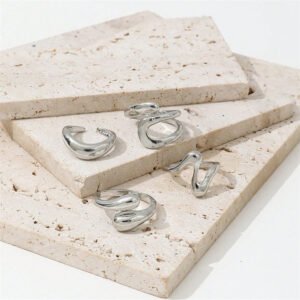 Irregular Opening Adjustable Light Ring With Water Droplets