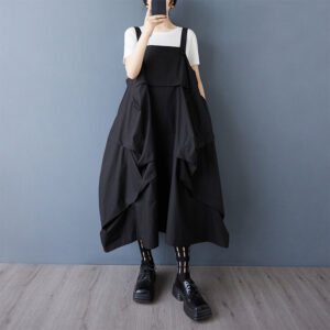 Edgy Niche Dark-style Asymmetrical Pleated Design Suspender Skirt