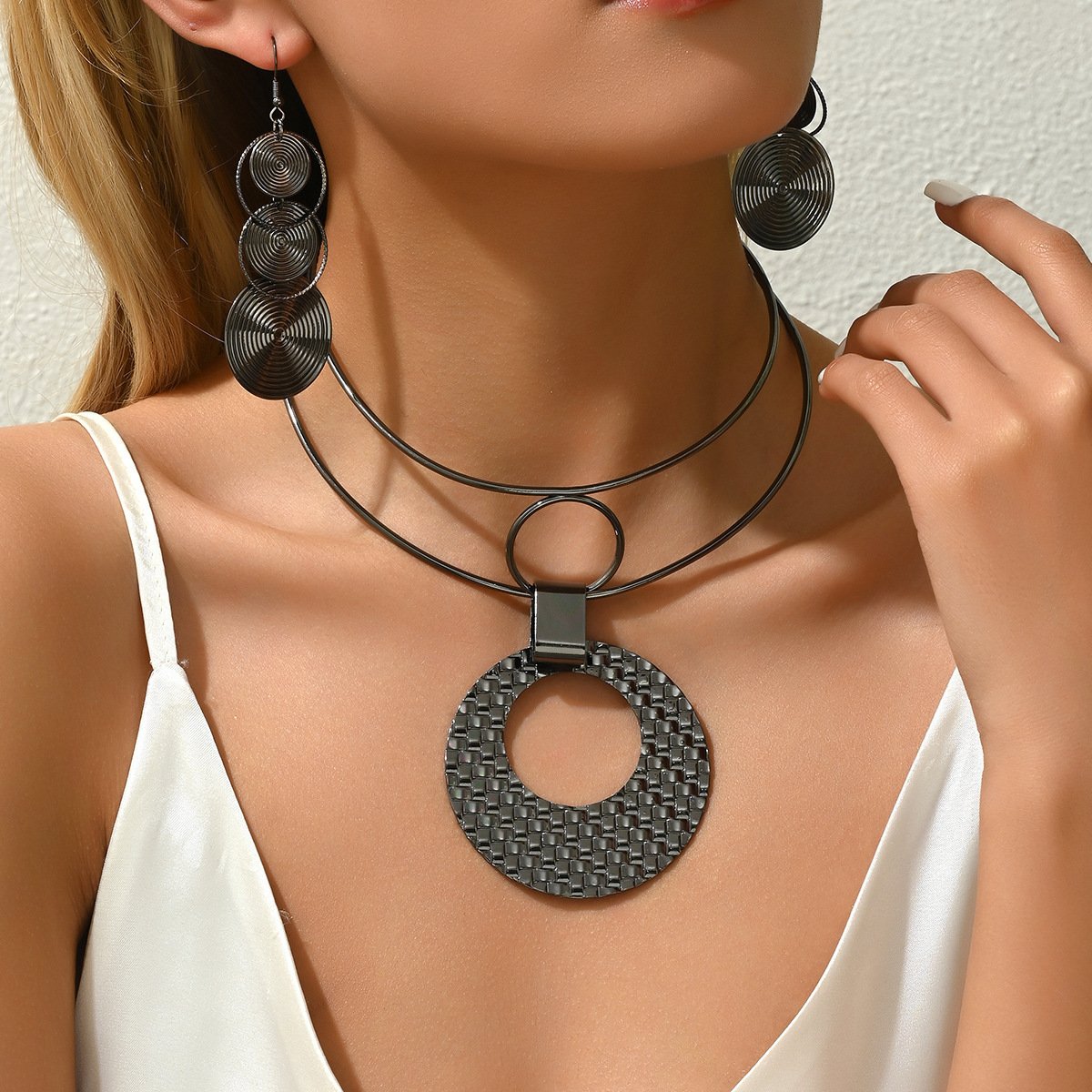Geometric Niche Design Necklace Eardrops Simplicity And Exaggeration - Image 6