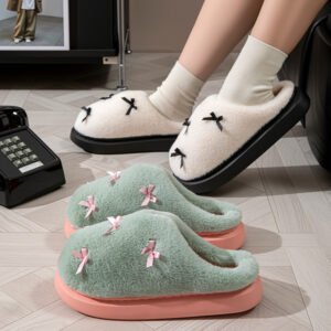 Autumn And Winter New Warm And Anti-slip Maternity Shoes With Cute Bow