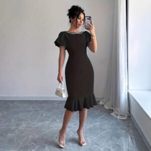 Solid-color Bubble-sleeve Mermaid Slimming Dress