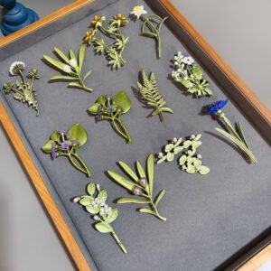 Creative All-match Green Plant Flower Pearl Brooch