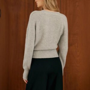 Retro Lazy Style V-neck Short Sweater Women Autumn Winter