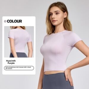 Women's Slim-Fit Versatile Workout T-Shirt For A Defined Waist