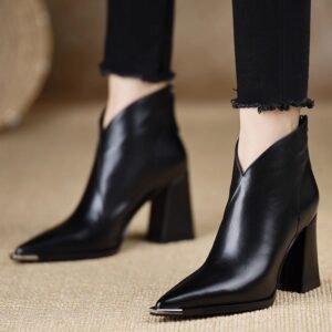 Fashion Anti Collision Metal Toe Soft Leather High Heel Slimming Martin Boots