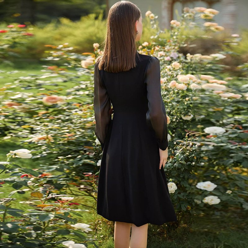 Stylish Black Lace-sleeve Waist-cinched Dress - Image 4