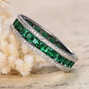 Bestselling Elegant Green Luxury Ring For Women