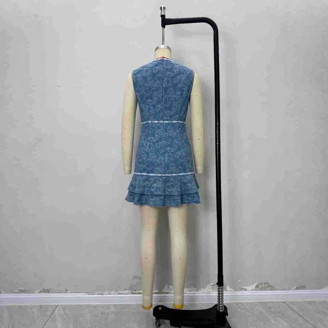 Women's Blue-and-white Printed Denim Dress - Image 4