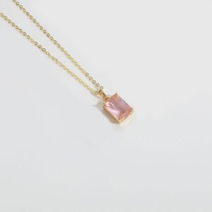 Womens Retro Minimalist Pendant Necklace
