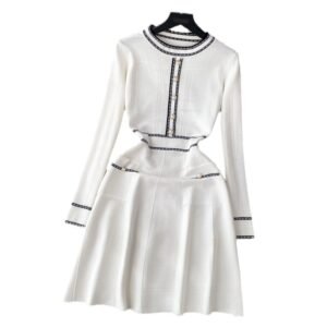 Crew-neck Long-sleeve Figure-flattering Knit Dress