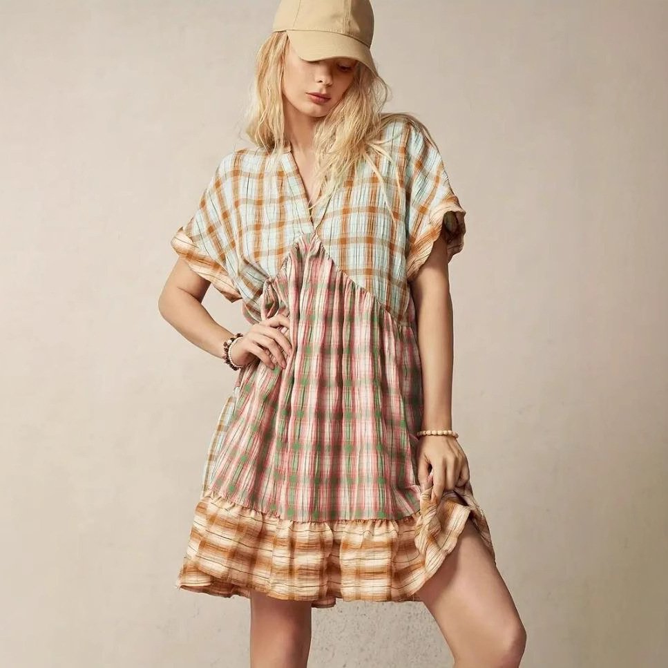 Elegant And Versatile V-neck Casual Dress