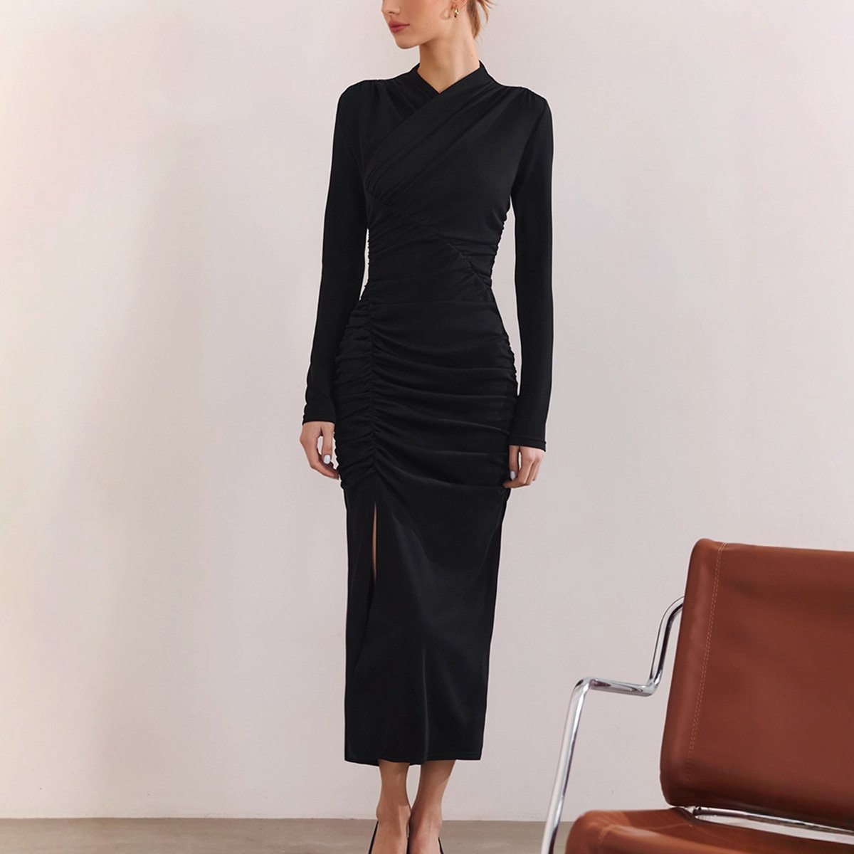 Women's Waist-cinching Fitted Long Dress