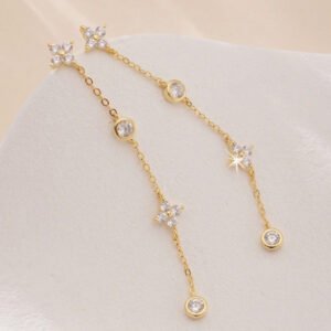 A Pair Of Four-leaf Clover Tassel Earrings