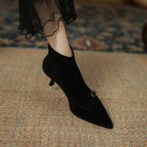 Black Womens Ankle Boots With A Thin Heel Stylish Versatile And Figure-flattering