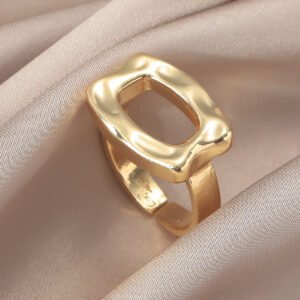 Oversized French Style Metal Texture Smooth Round Ring Minimalist Geometric Alloy Jewelry For Women