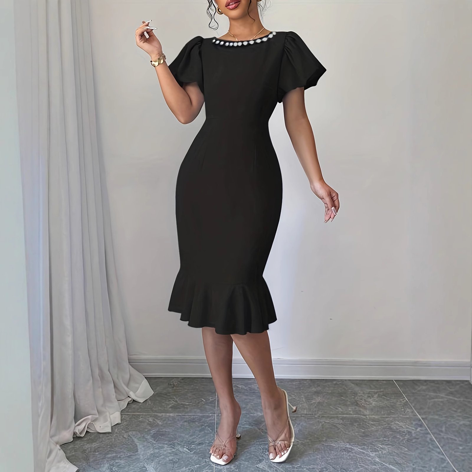 Solid-color Bubble-sleeve Mermaid Slimming Dress