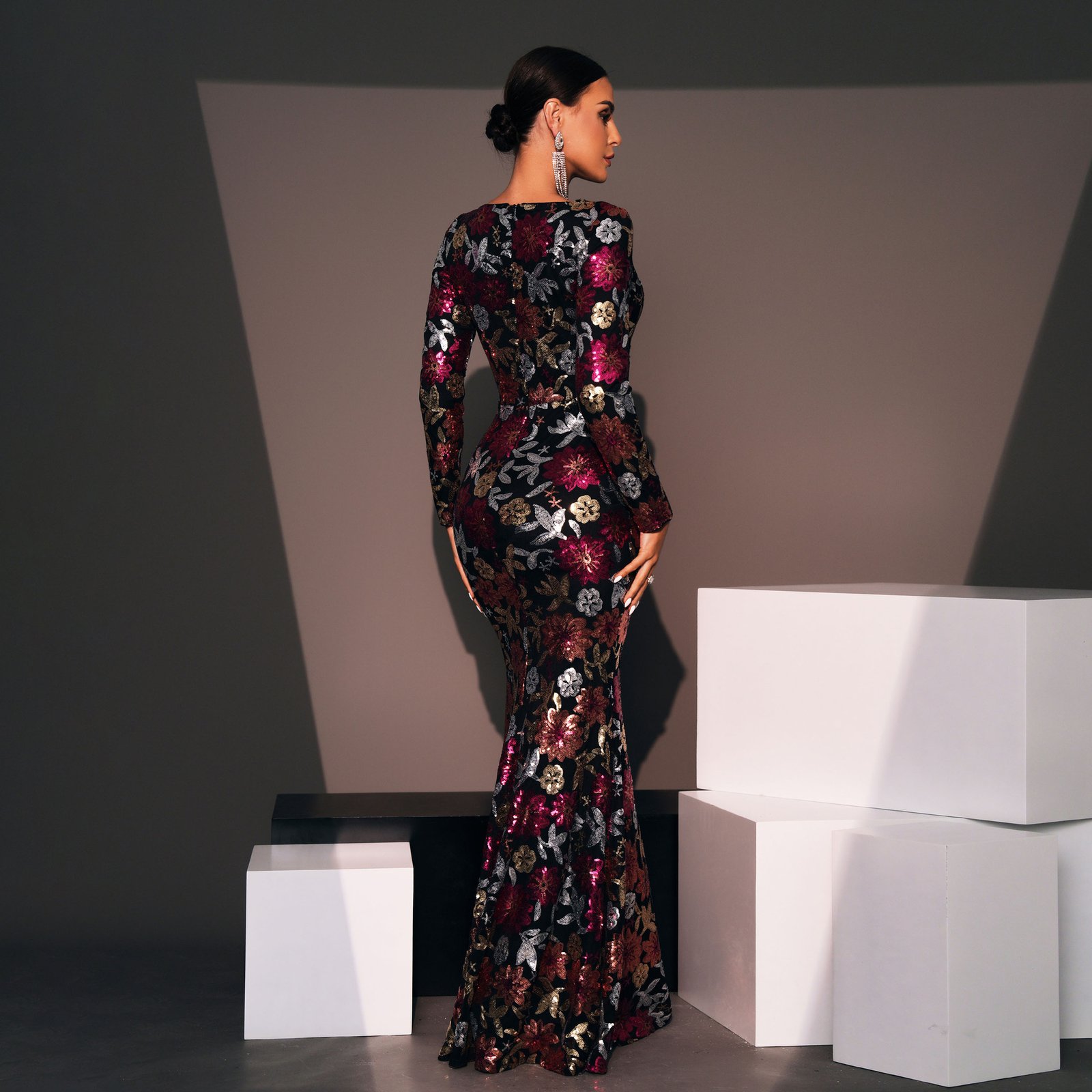 Evening Gown Long Sleeve Temperament Crew Neck Long Sequined Banquet Bridesmaid Dress - Image 3