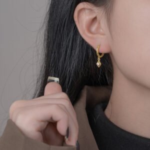 Zircon Drop Earrings A Niche Geometric Diamond-shaped Ear Clip