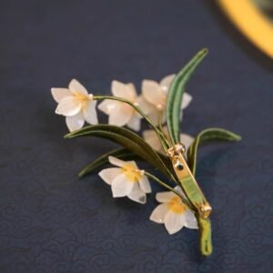 Hand-wrapped Daffodil Vintage Pins Accessorize Coat Accessories