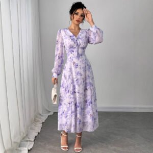 French-inspired Romantic Waist-cinching Dress That Beautifully Highlights Your Alluring