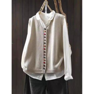 Spring And Autumn Outer Wear Solid Color And V-neck Color Buckle Knitted Cardigan Vest Vest For Women