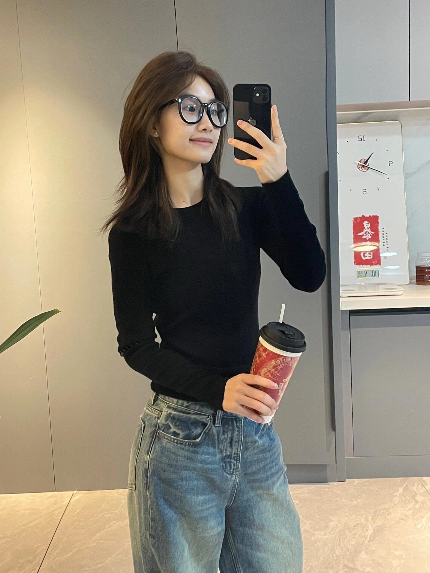 Round Neck Knitted Sweater For Women - Image 6