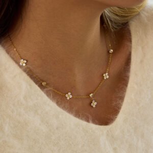 Titanium Steel Zircon Four Leaf Clover Necklace