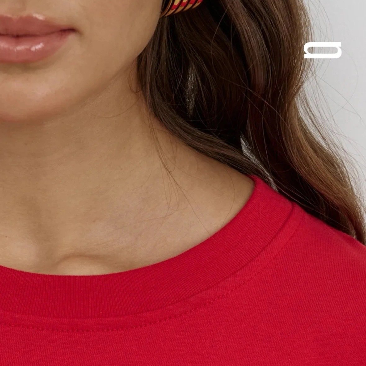 Loose-fit Versatile Printed T-shirt With A Retro Niche-chic Vibe - Image 3